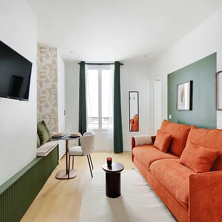 Modern With Ac - 2p- Sacre-c Ur Appartamento *